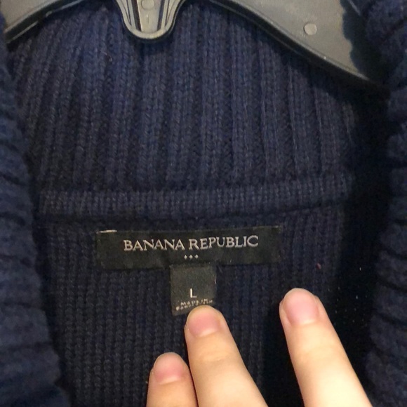 Banana Republic Turtleneck Sweater - Picture 3 of 5
